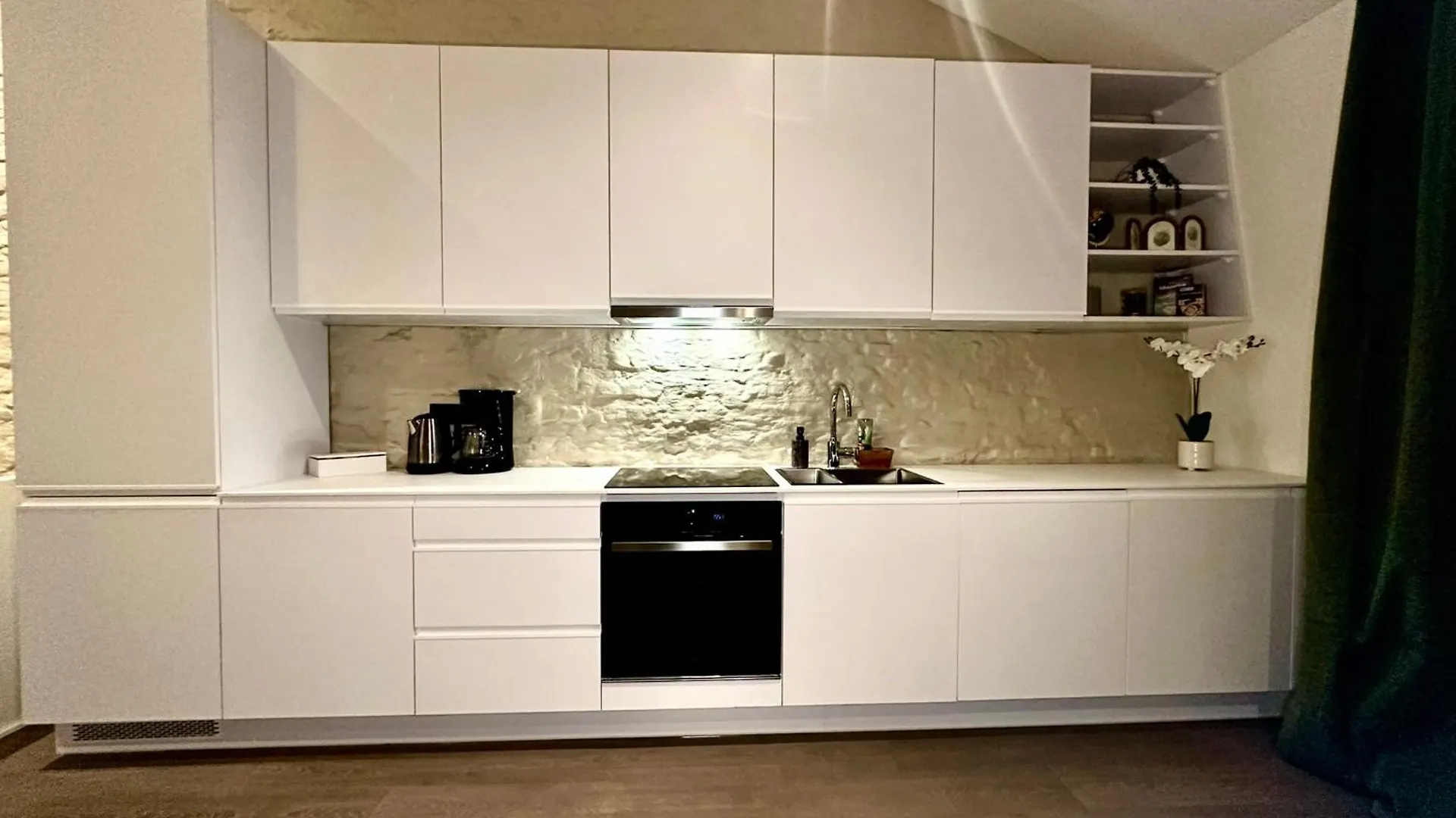 Luxury Suites Princess By Rikas Hotels Antwerp 0*,  Belgium