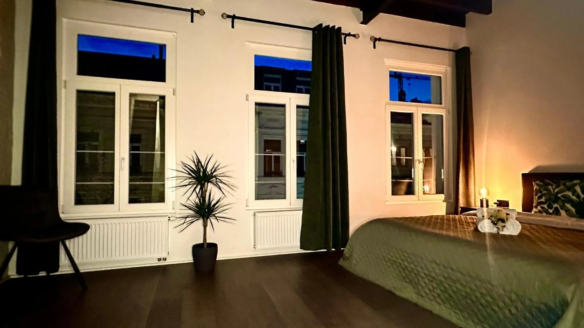 Luxury Suites Princess By Rikas Hotels Antwerp 0*,