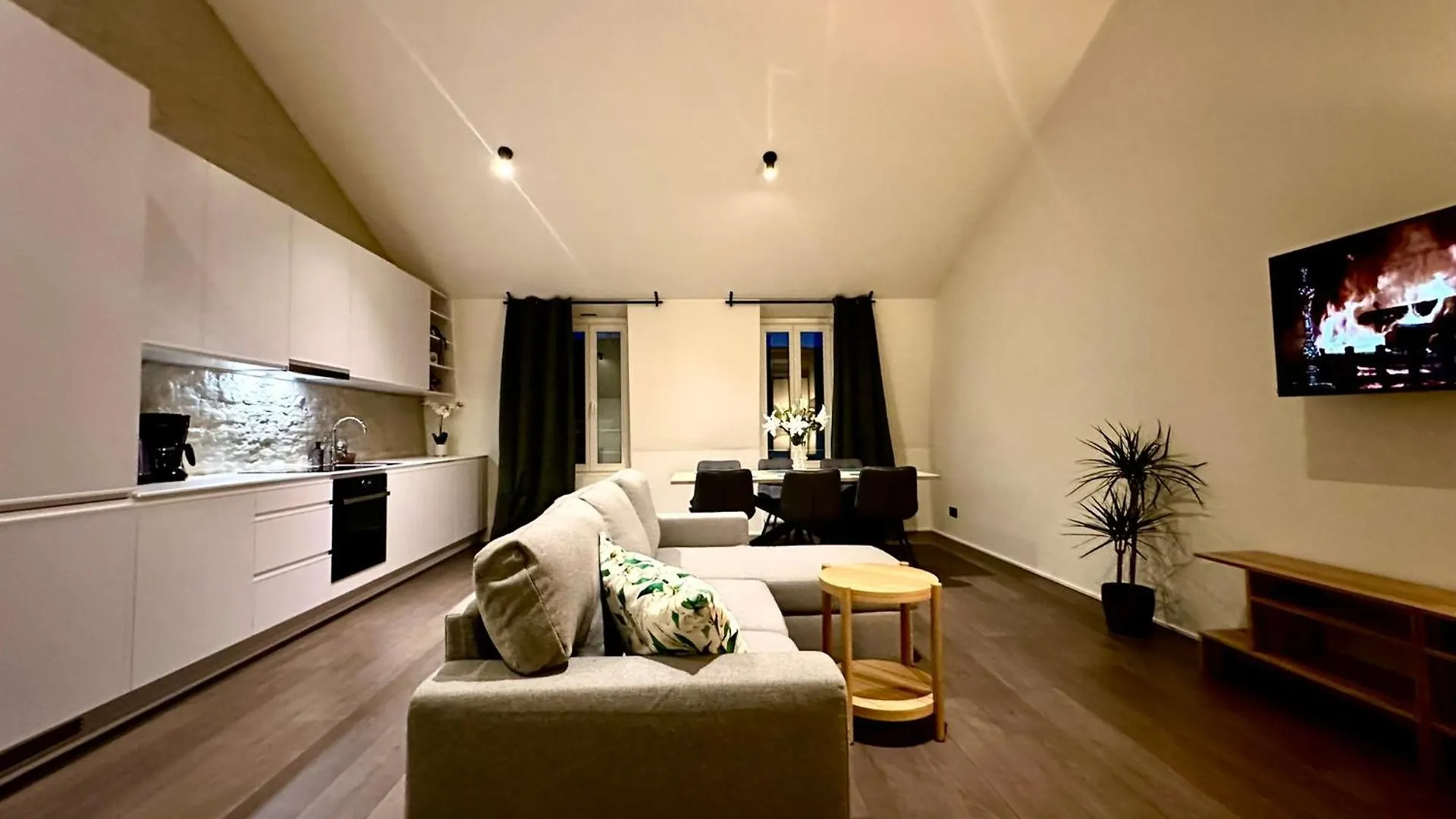 Luxury Suites Princess By Rikas Hotels Antwerp